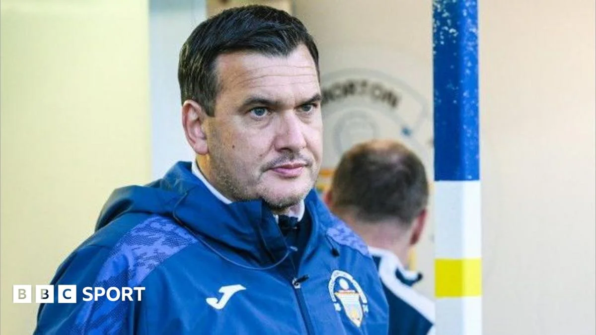 Ian Murray Departs Bottom Club Greenock Morton