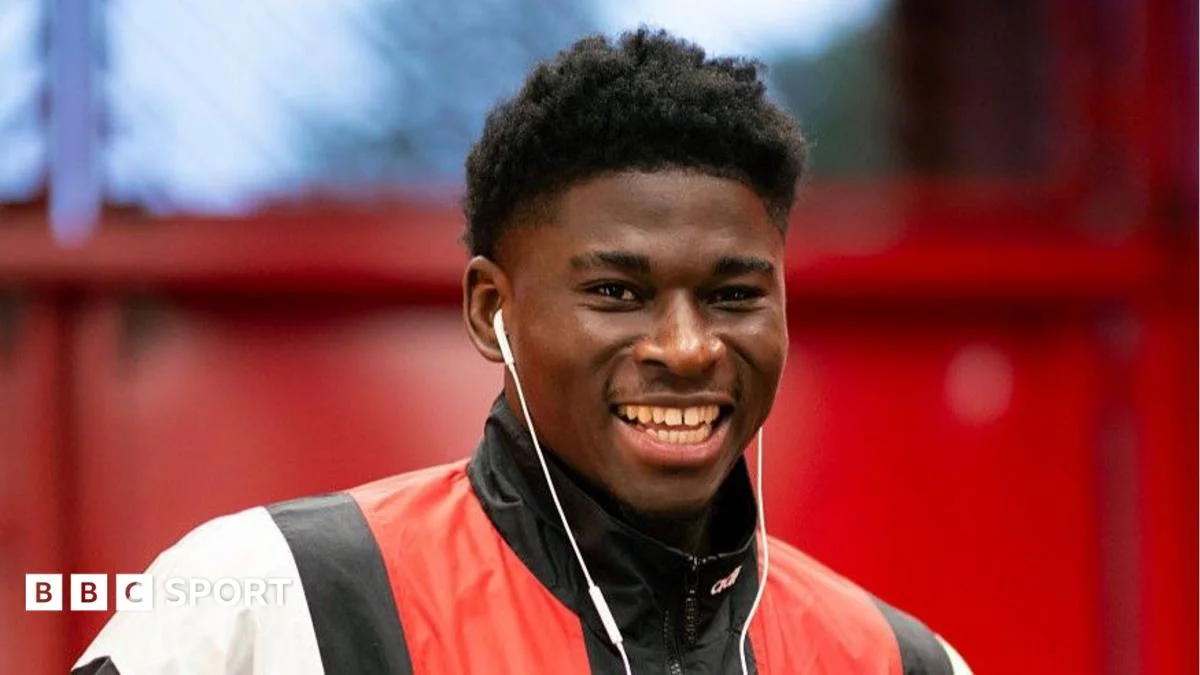 Carlos Baleba set for Manchester United debut against Tottenham